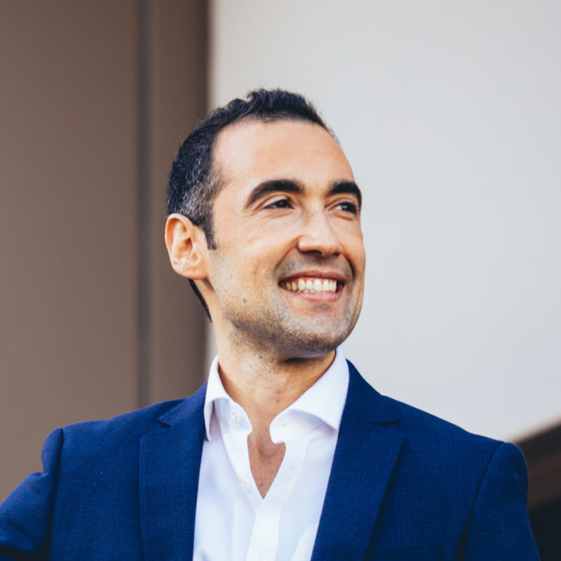 Dr. Peter Vila, Portland Face Doctor