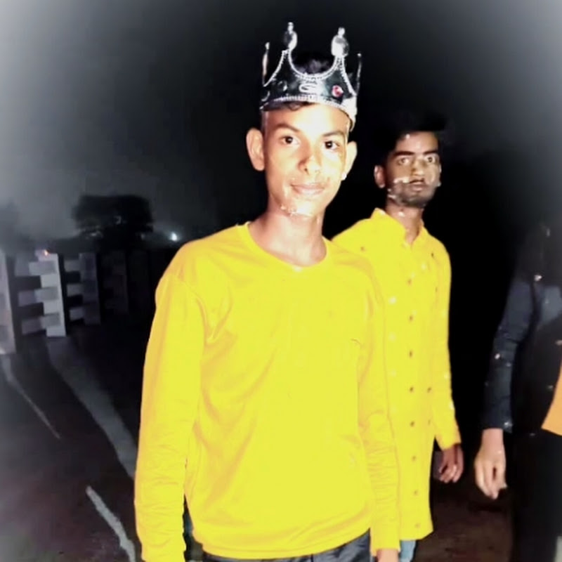 Hire @lipistik 1M — Beauty & Fashion YouTube creator for sponsorships