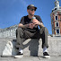 VHovKuqi07c-channel-avatar-Chris Brownless