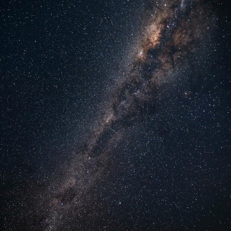 Deep Space Quanta