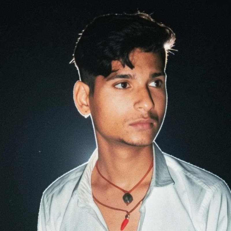 Hire S_A_G_A_R_💗 — Lifestyle & Vlogs YouTube creator for sponsorships