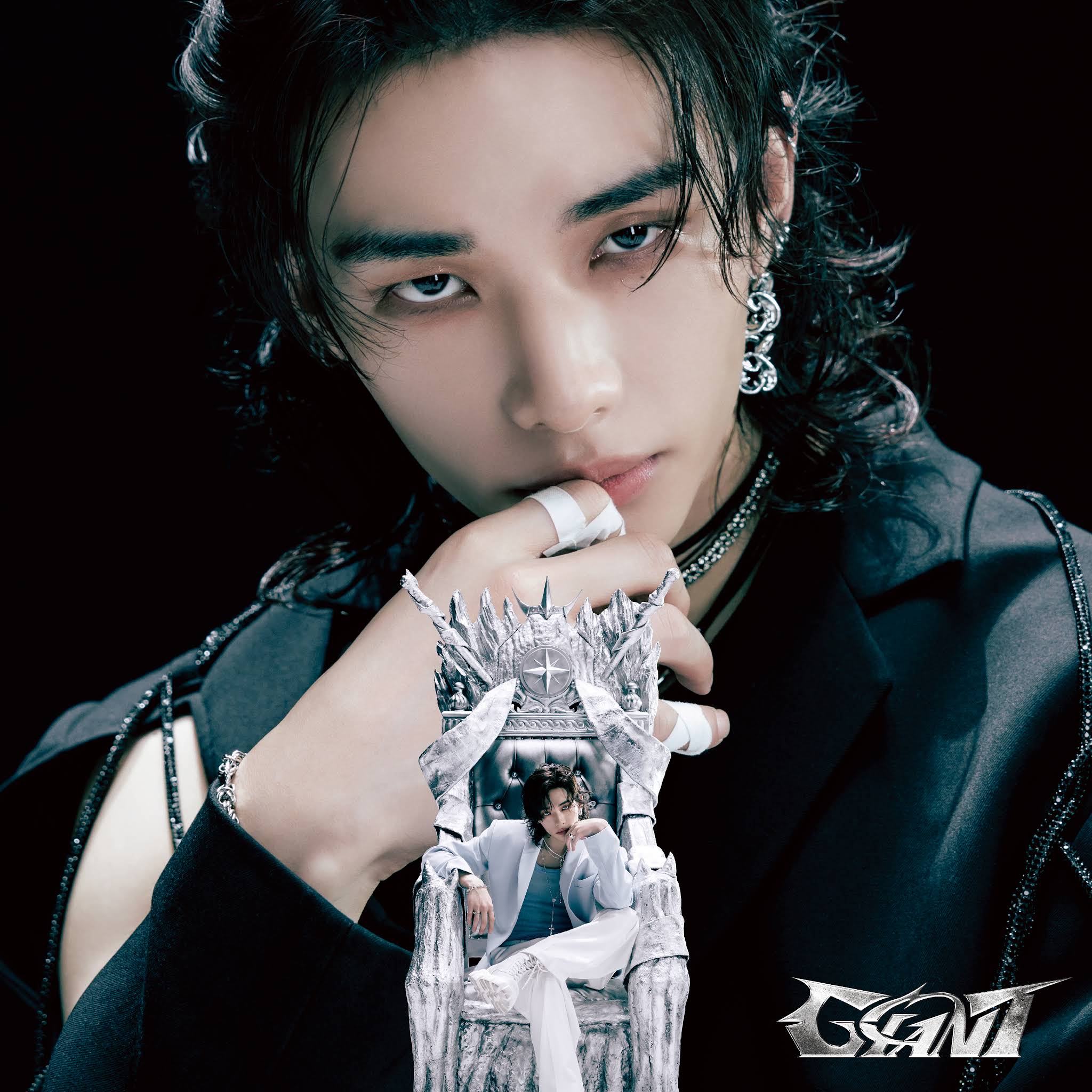 Post from Stray Kids Japan Official YouTube - YouTube