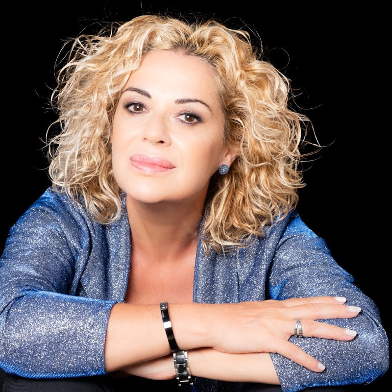 NOELIA ZANÓN - OFICIAL