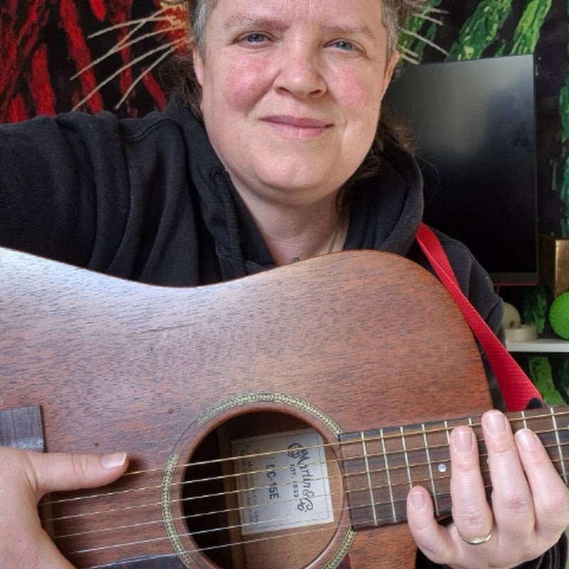 Clare's Guitar Lessons