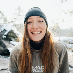 Hannah Morris Bouldering