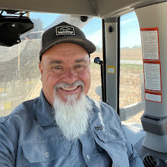 Mike Less - Farmhand Mike net worth