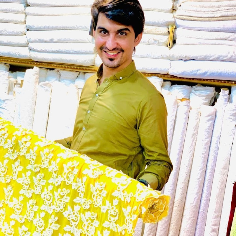 Aziz Khan (Kapray Wala)