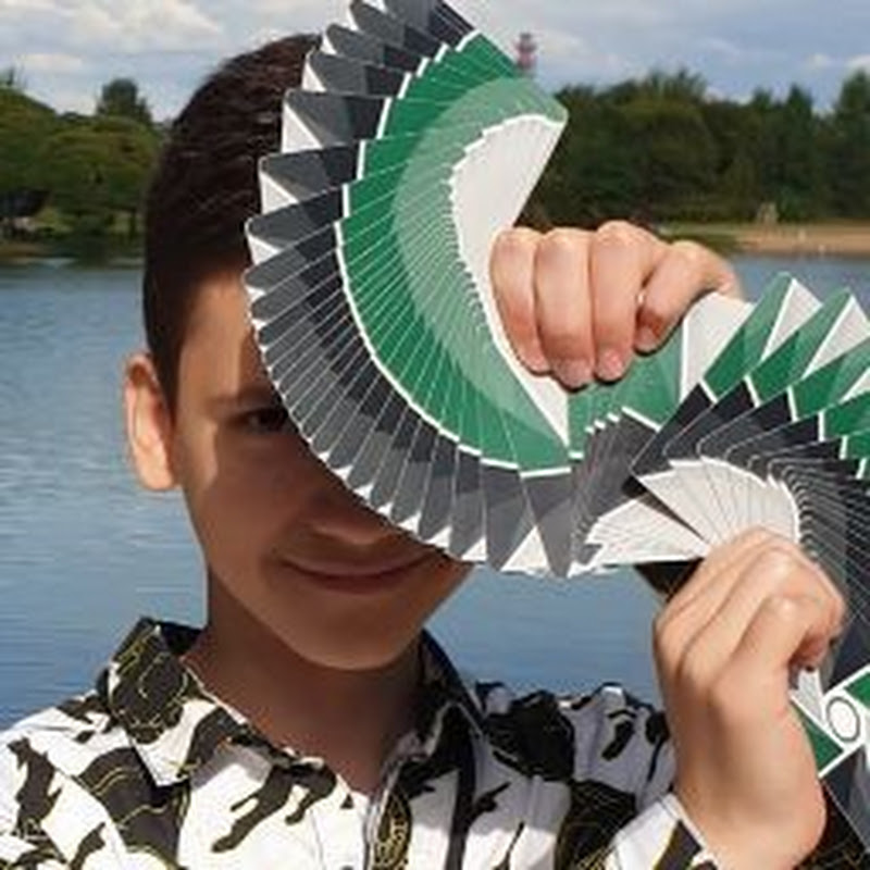 Gagash Cardistry