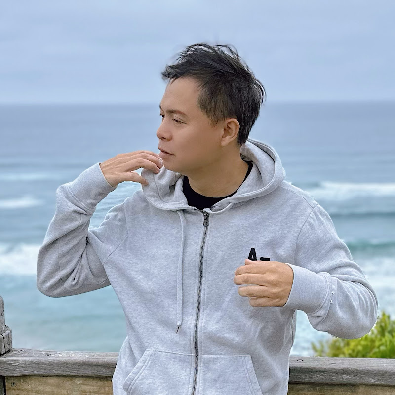 Stephen Leung 吃喝玩樂 Logo