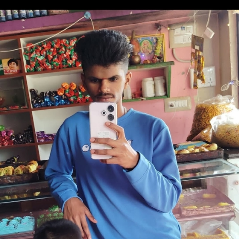 Hire Dinesh ka15 — Daily Vlogs & Personal Life YouTube creator for sponsorships