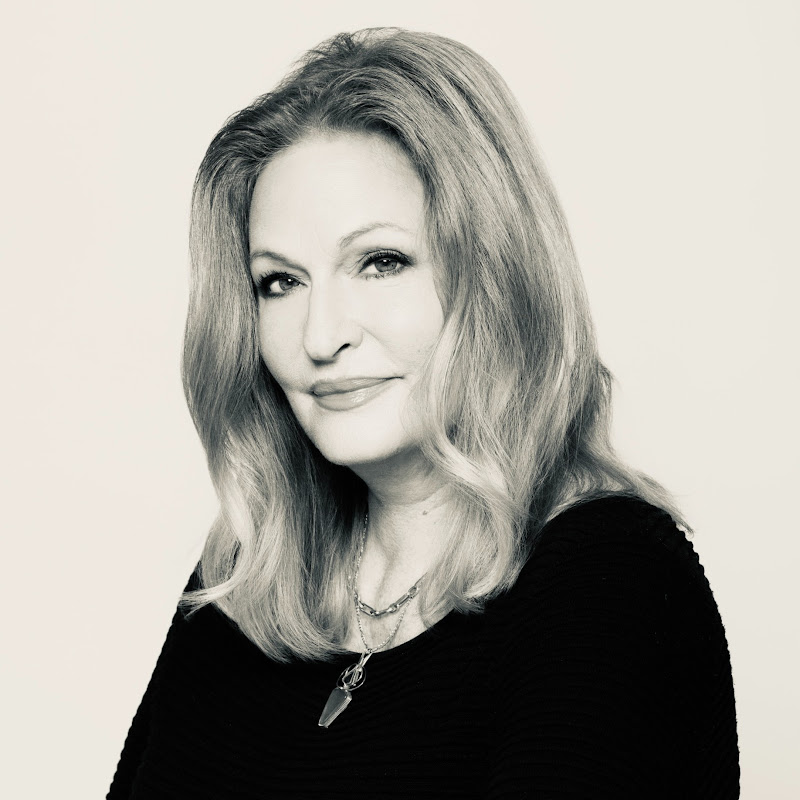 Regina Meredith icon