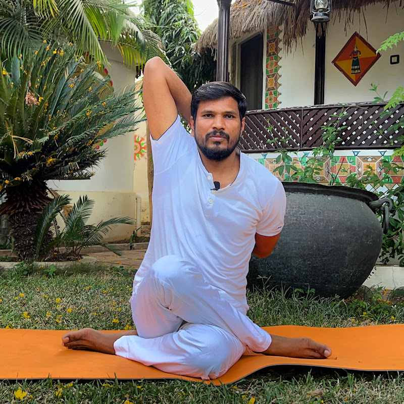  Sohit Yogi