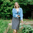 LH95iaFnzjI-channel-avatar-Catie | The Bachelor Farmstand