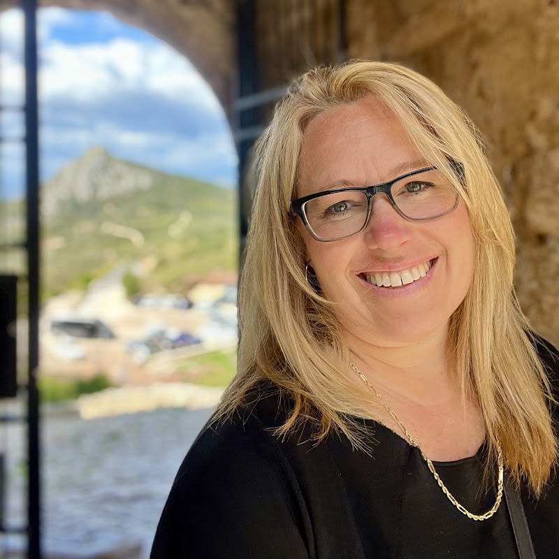 Sonya Heath’s Travel Tips channel avatar