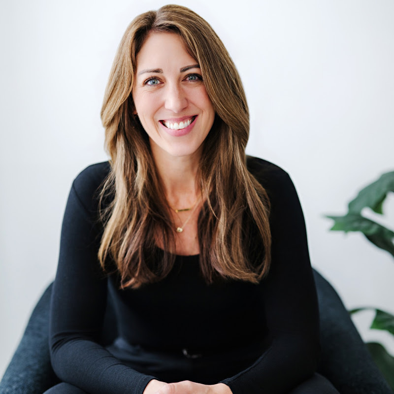 Molly Gomes - Waterloo Region Real Estate