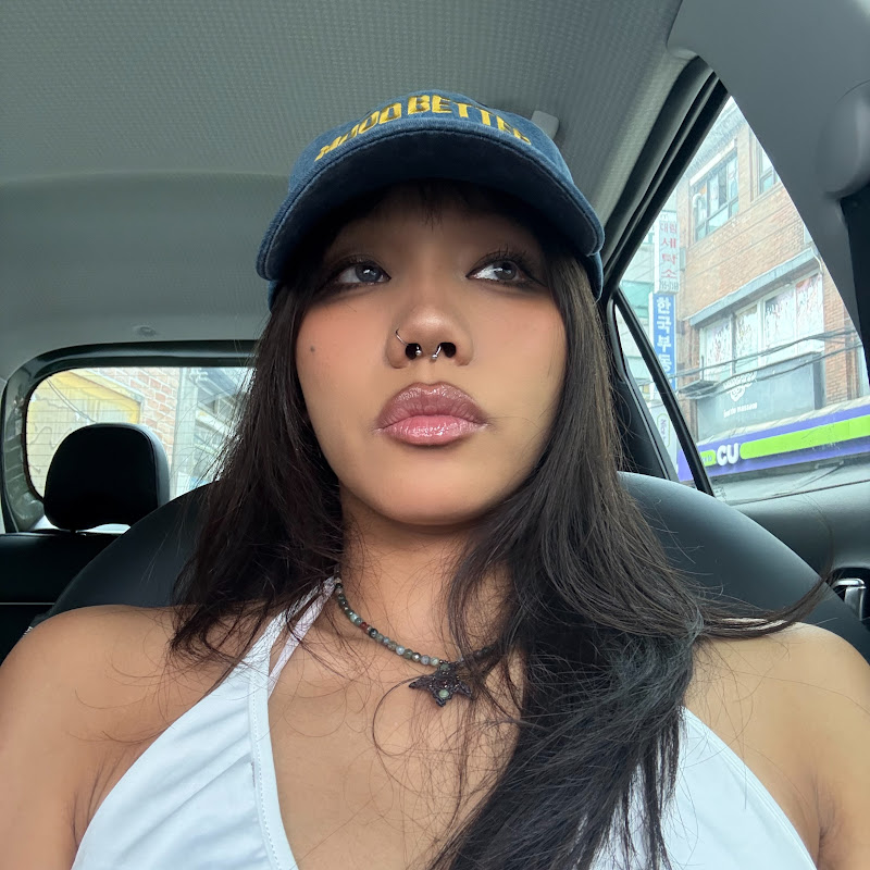 THIS IS MATÉ 디씨즈마테