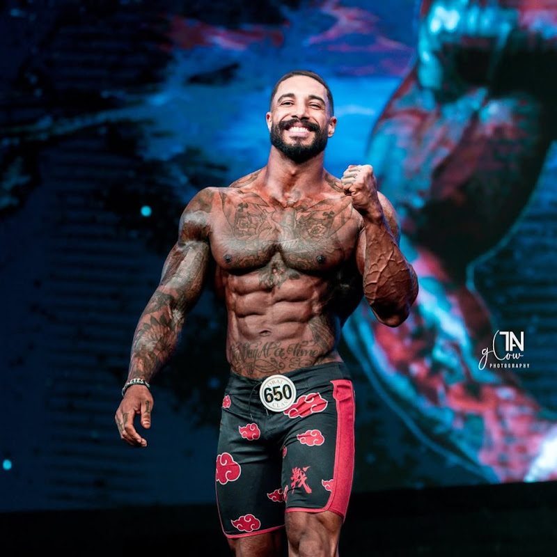 Aaron Straker