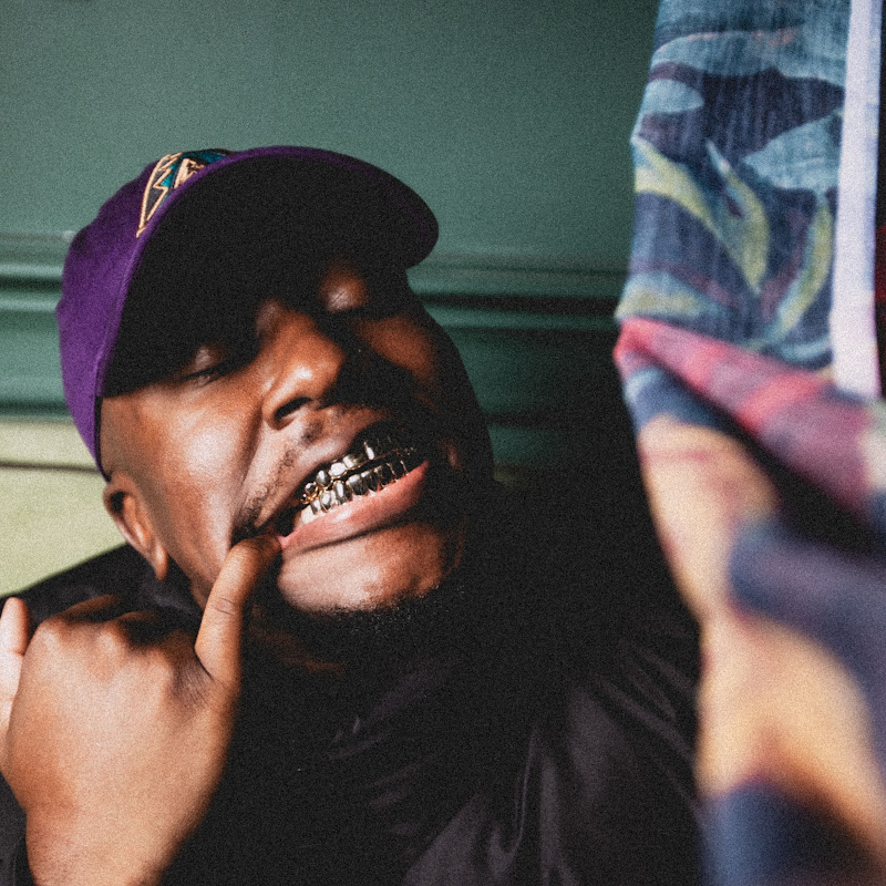 Blvck Svm - Topic @UC61Q-XwMN_C0sXE9F69Nemw | Thizzler