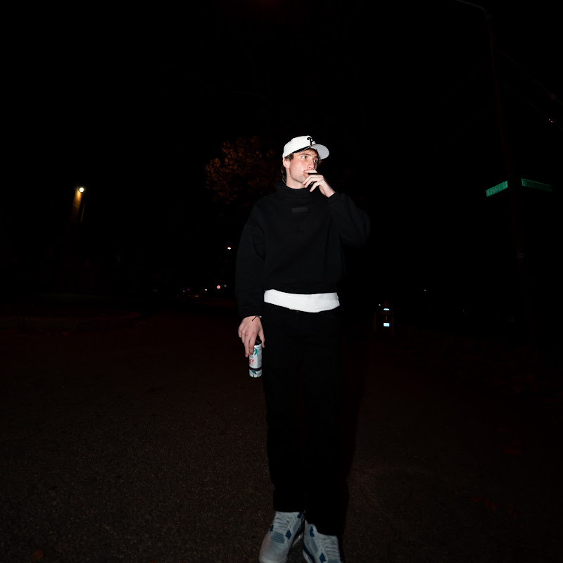 YLA Howe @ylahowe | Thizzler
