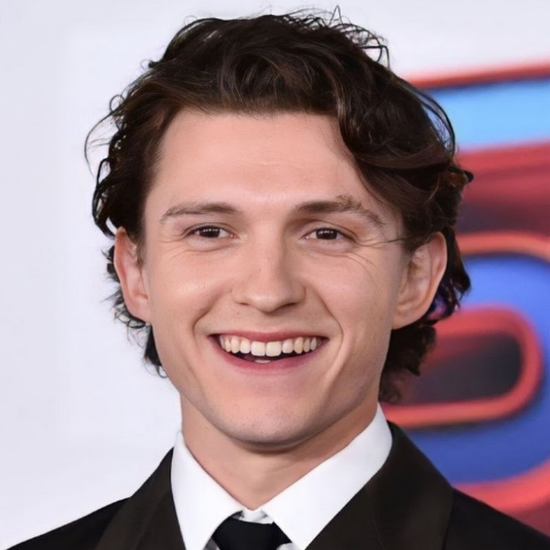 Tom-Holland Reacts