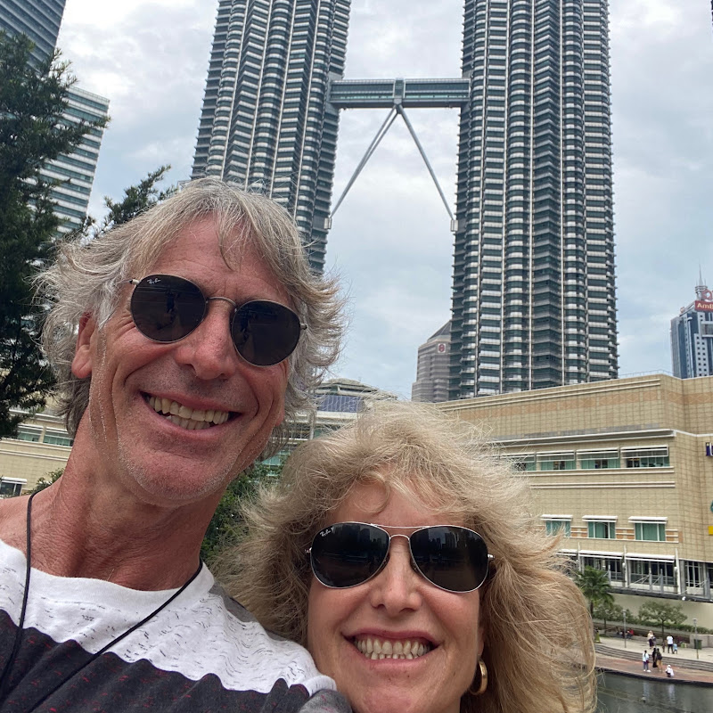 Traveling With The Leightons