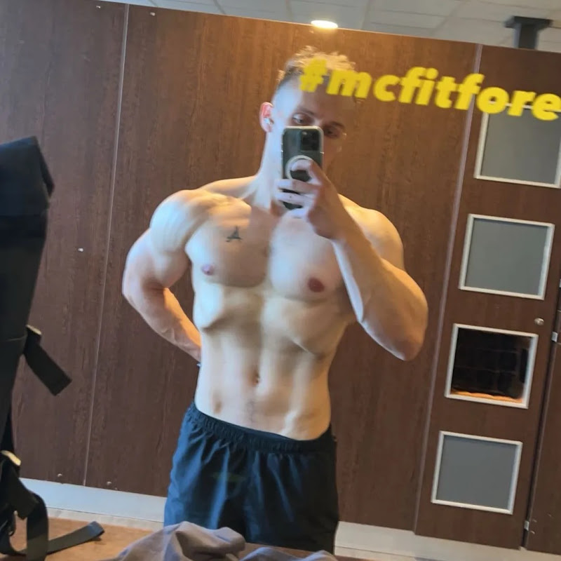 Roman | Home Workouts