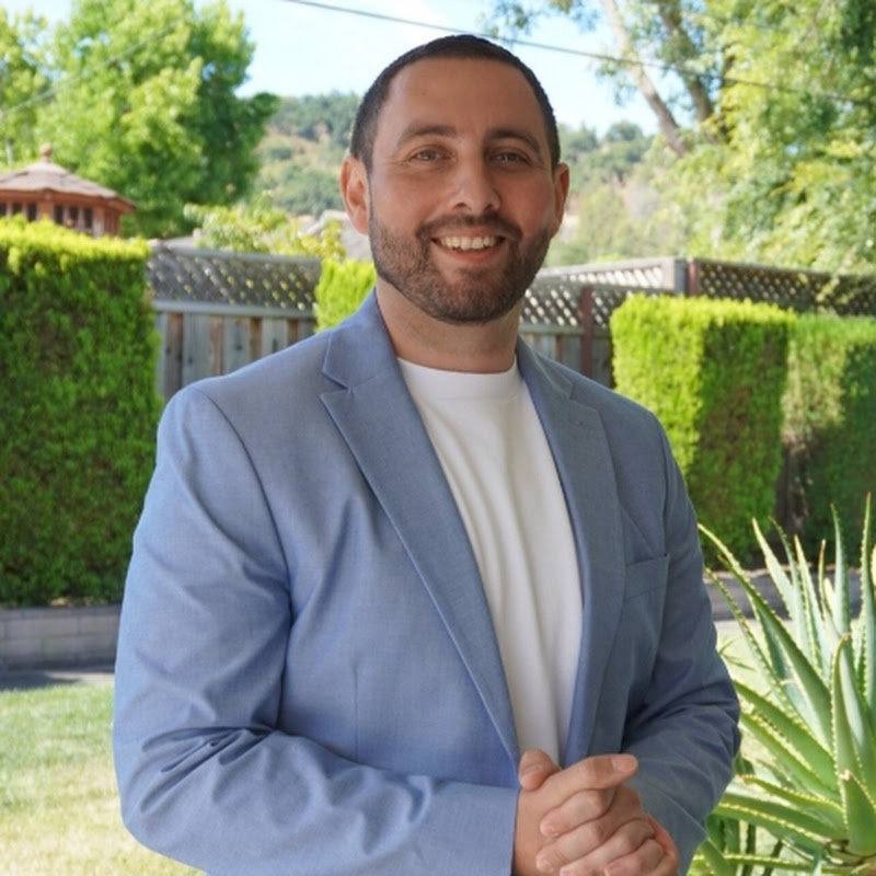 Adam Bousmaha 
