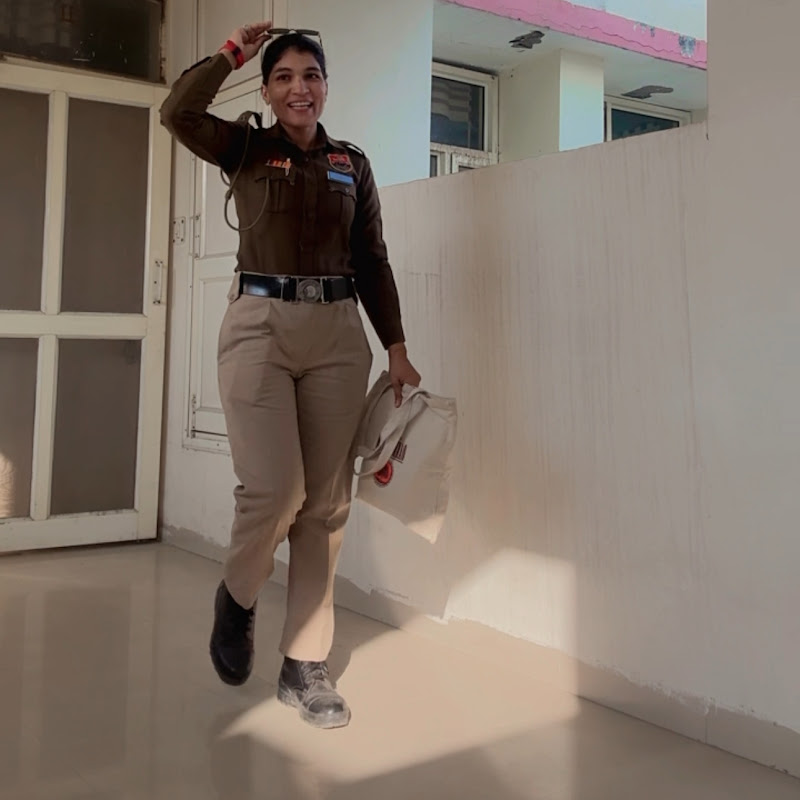 Mahila _rakshak _411