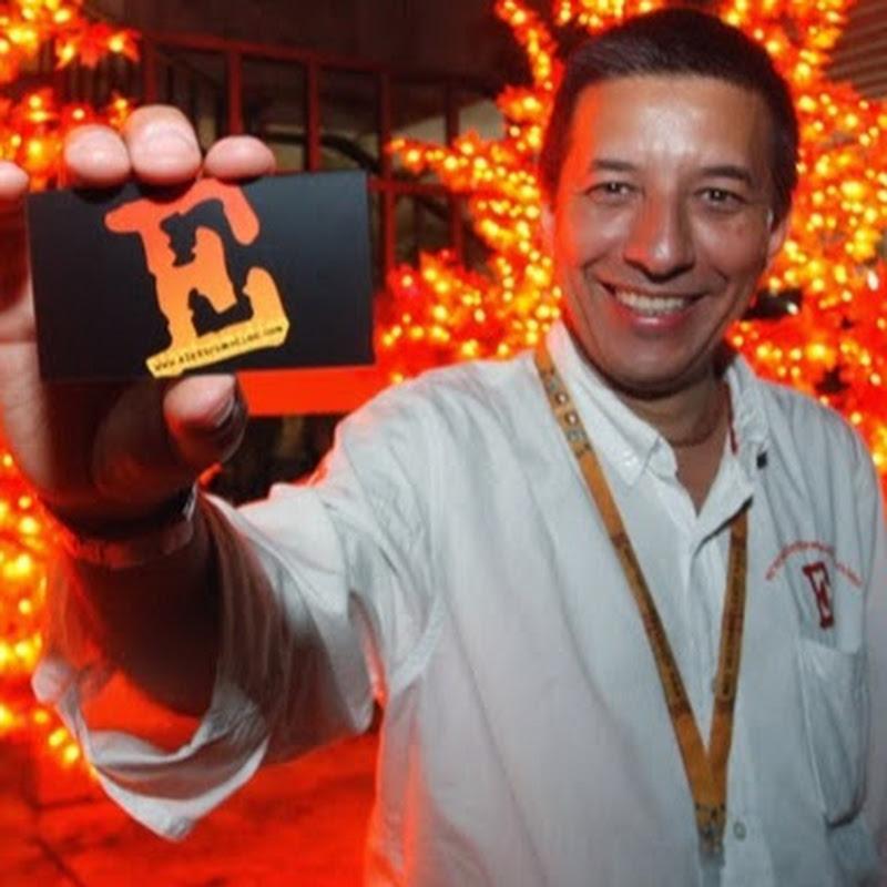 Elextramedios informa, integra y entretiener. Es un sitio dedicado a los medios de comunicación de Medellín, Antioquia y Colombia, la internet, y destacar noticias positivas y propositivas del mundo. Pueden visitar www.elextramedios.com

En ERadio nos encanta ponerte a tararear las canciones que tanto te gusta recordar.

sonamos clásicos del rock en español e inglés de los 70, 80 y 90. ¡Dale click a la E!

Descarga nuestra app de IOS: https://apps.apple.com/app/id1619415944

Descarga nuestra app de Android:
https://play.google.com/store/apps/details?id=com.mundostreaming.eradio

www.elextramedios.com



