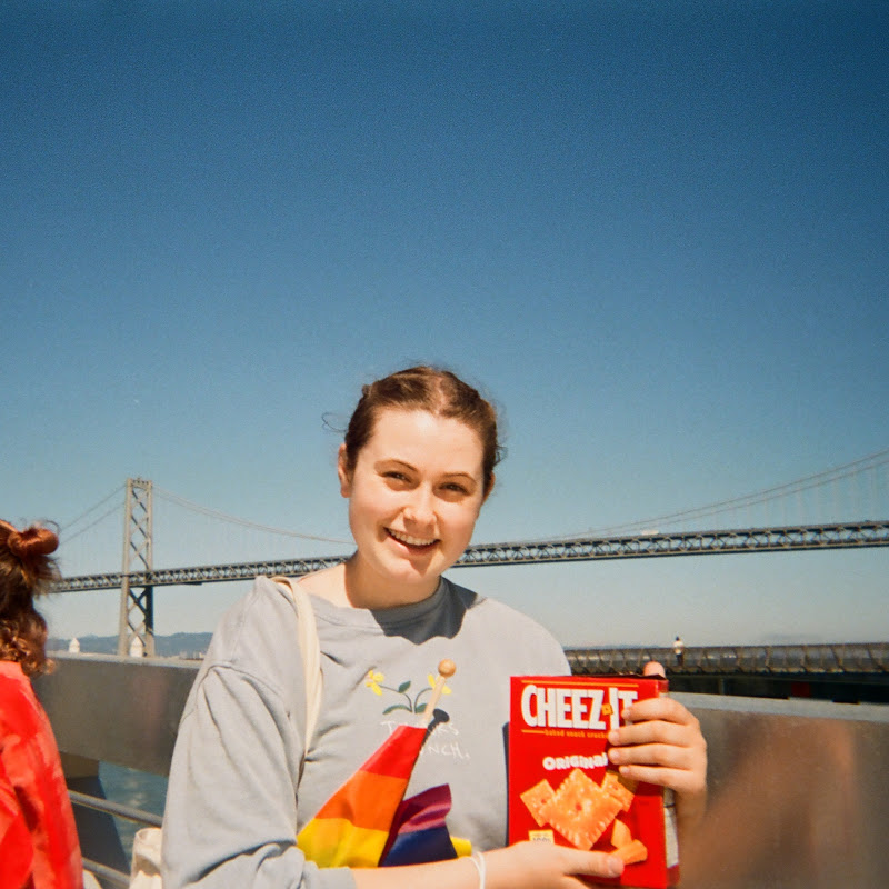 shitty book club Logo