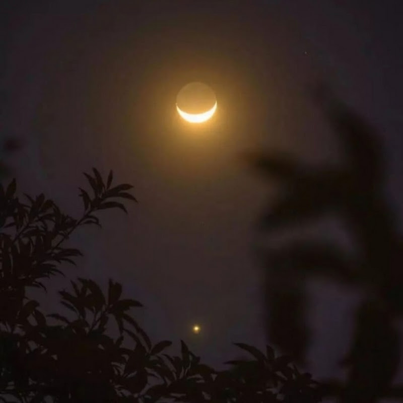 Hire Khass  — Interviews with News Makers YouTube creator for sponsorships