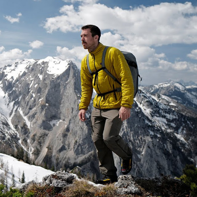 JoHannes | Wingsuit  Logo