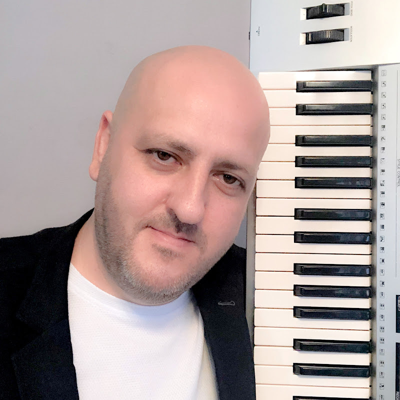 Синтезатор с нуля Logo