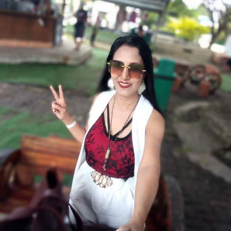 Charo Valdez
