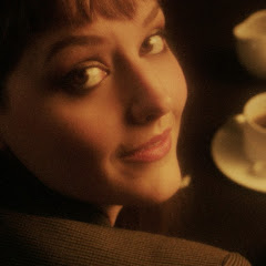 Mallu Magalhães - Topic