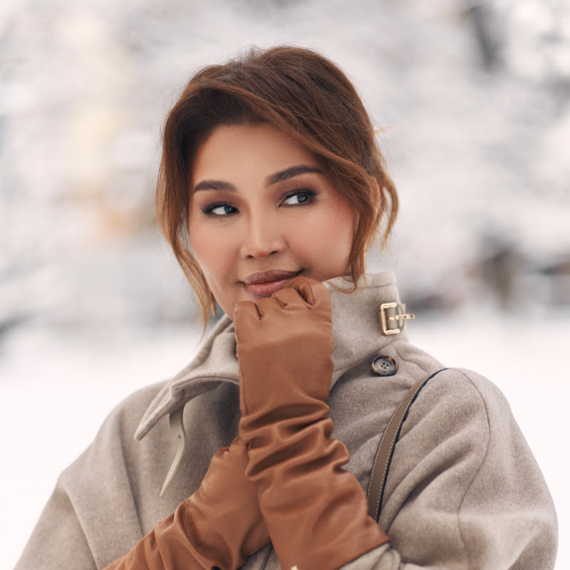 AINUR ASANBERDI / АЙНҰР АСАНБЕРДІ