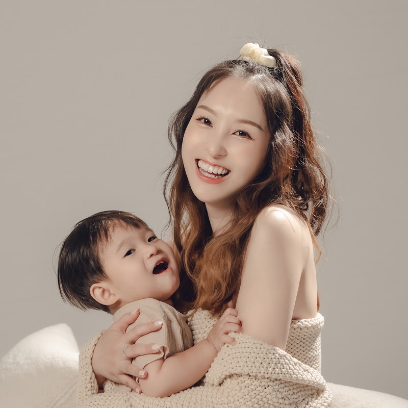 譚譚Stephanie TW Daily YouTube 頻道頭像