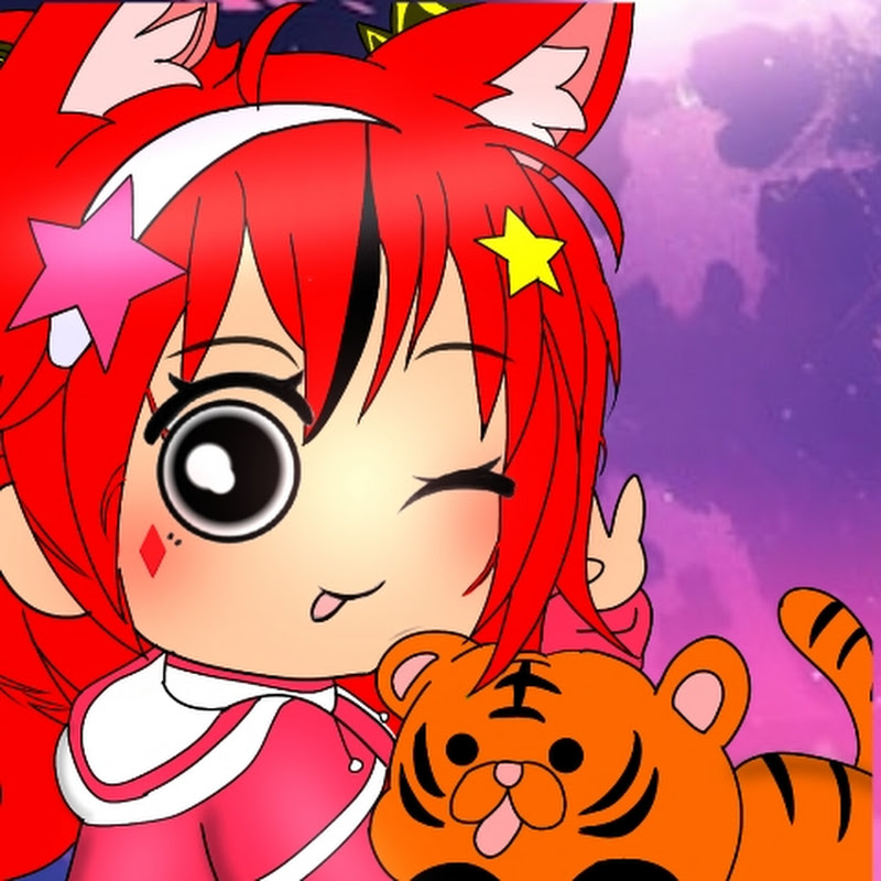 Queen Ruby Red 