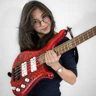 EllenPlaysBass