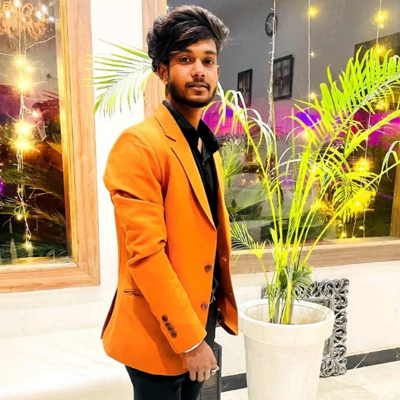 Himanshu vlogs Life