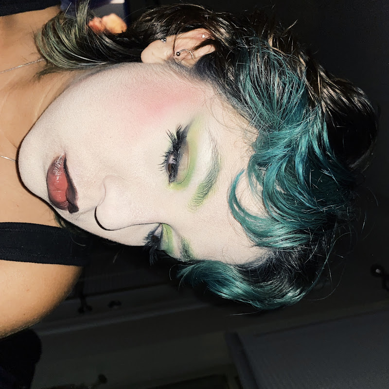 Emily Bennett icon