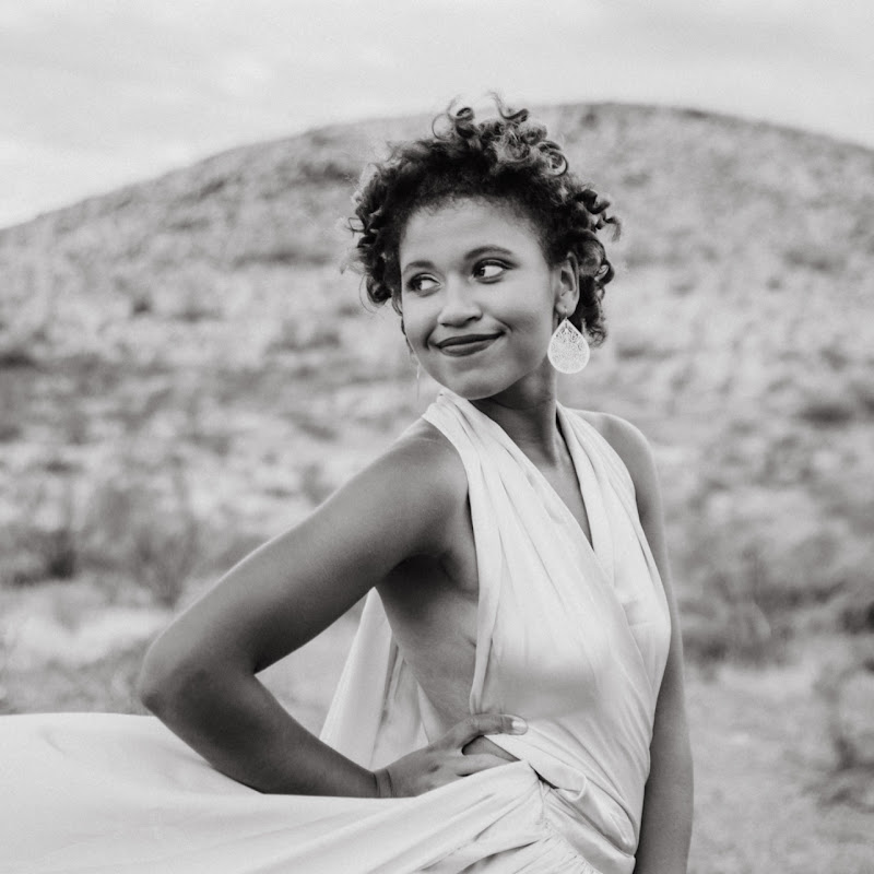 Savanna Glover