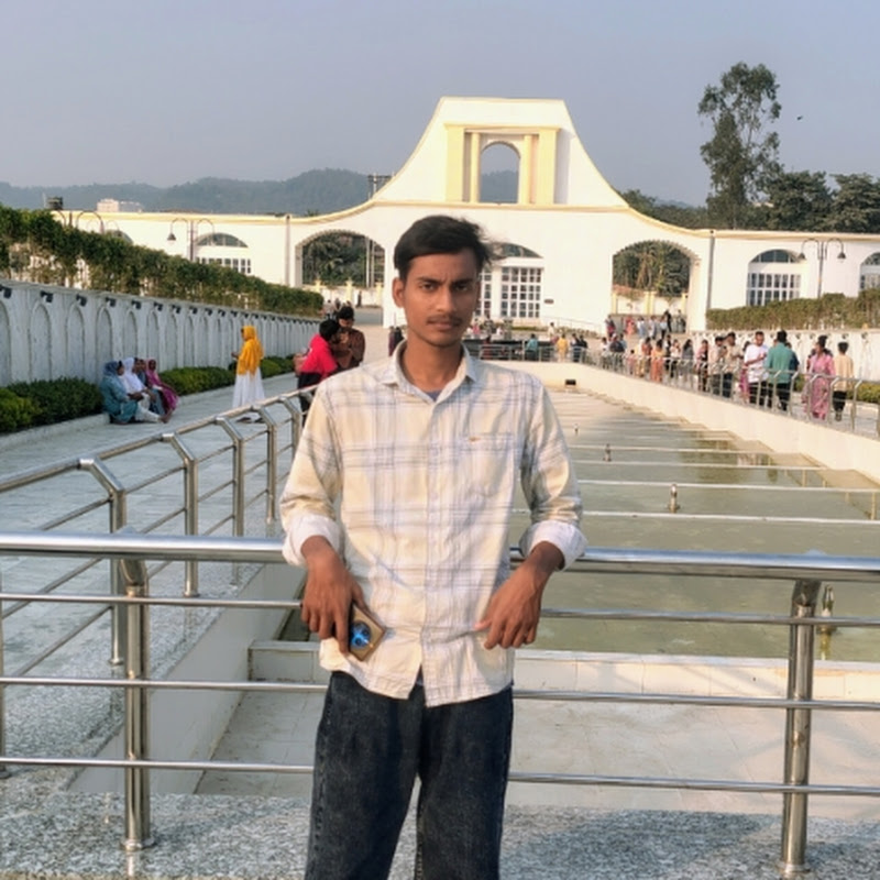 Hire Rekib Ahmed — Pets & Animals YouTube creator for sponsorships