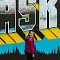Valerie & Valise // Alaska Travel Tips & Advice logo