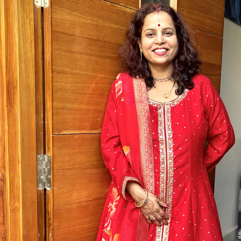 Vishakha Pransakhi Devidasi (Dr Vibha Nigam )