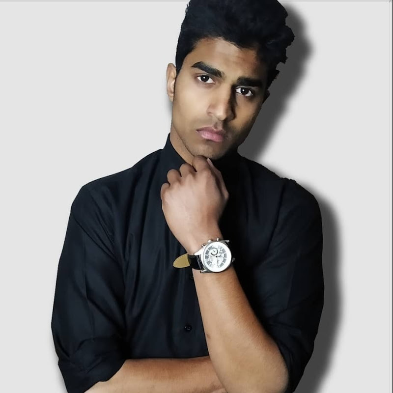 6 Pack Programmer Logo