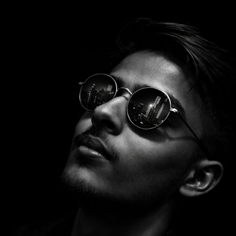 Hire Nxz — Business & Finance YouTube creator for sponsorships