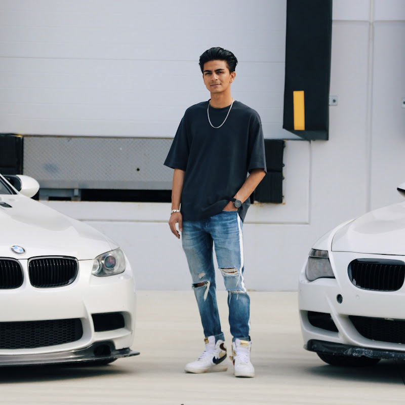 Ik7Garage
