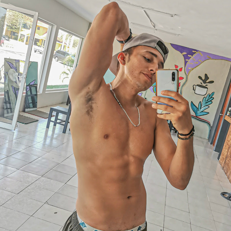 Oscar Manzano