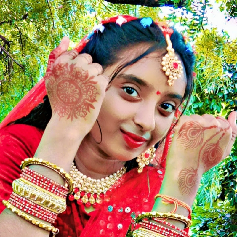 Komal dancer